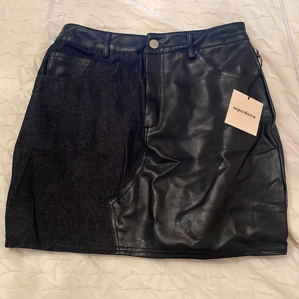 Superdown faux Leather + Denim skirt - Size M - NEW!
